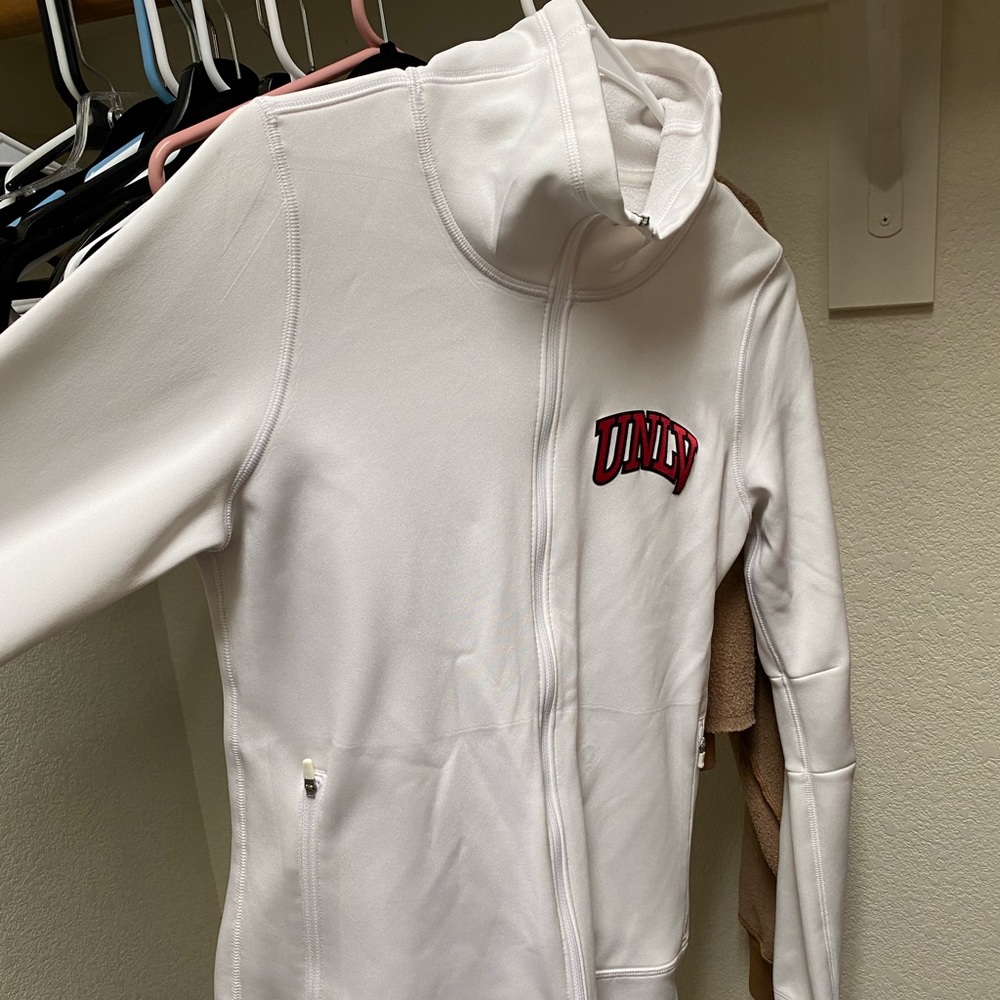 NIKE THERMA FIT JACKET